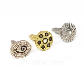 Abojos de ouro branco com diamantes