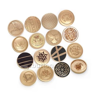 Botões de bronze do blazer com abotoamento duplo