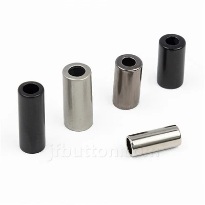 Extremidades de cordão de metal para roupas