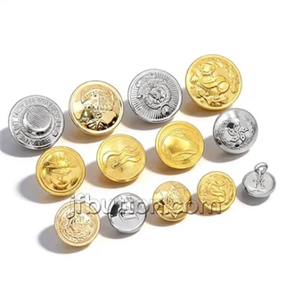 Botões militares de latão antigo